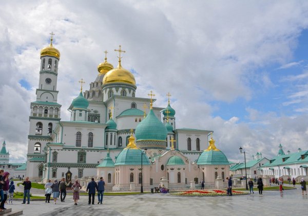 Возрождённые святыни Истринского края — тур по храмам и монастырям