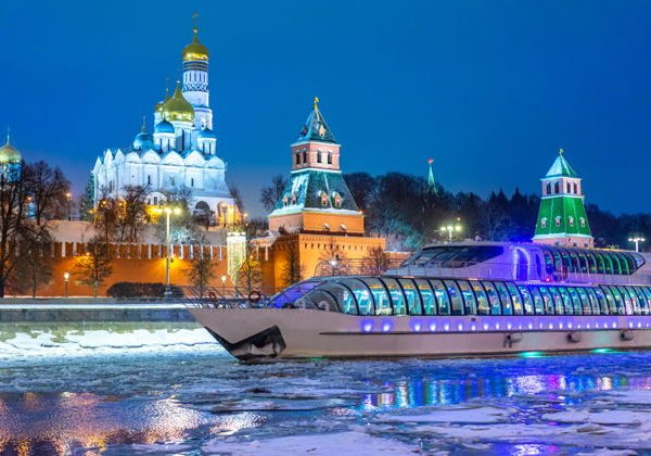 Круиз по Москве-реке на борту яхты Radisson от гостиницы «Украина» - фото 3