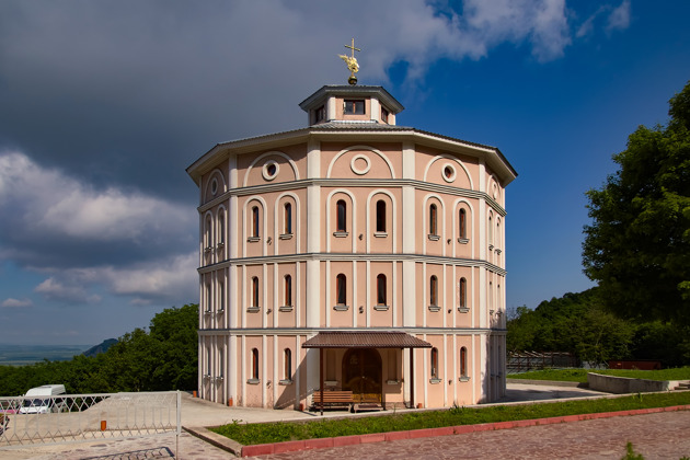 Фото - экскурсия: Масштабный тур по ключевым православным монастырям Кавказа