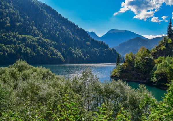 Озеро Рица и абхазское застолье - фото 4