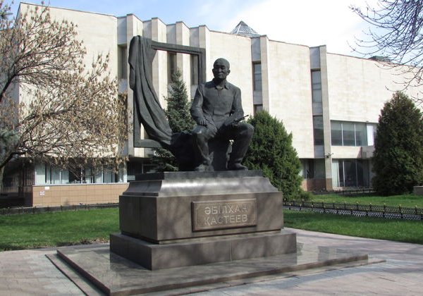 На алматинском метро к уголку советского модернизма - фото 1