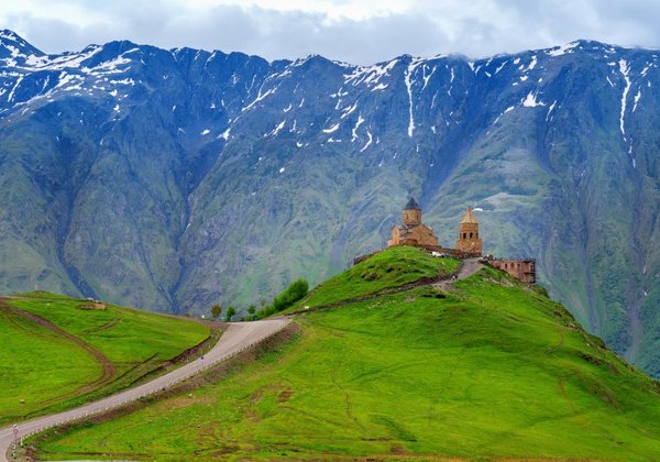 Казбеги — лучше гор могут быть только горы