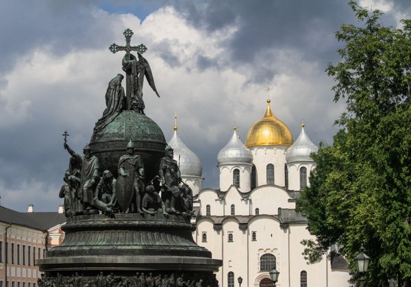 Из Пскова в Великий Новгород