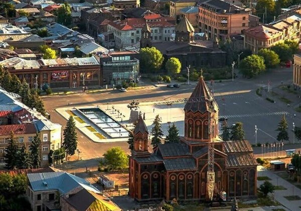 Гюмри: тур по городу, дом-музей Дзитохцянц - фото 2