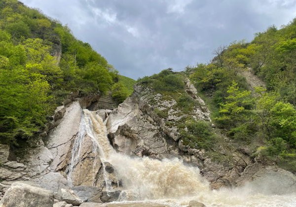 Тур: Хучнинский водопад и экраноплан «Лунь» - фото 1