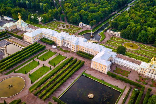 Фото экскурсии - Прогулка по Петергофу с гидом - 5