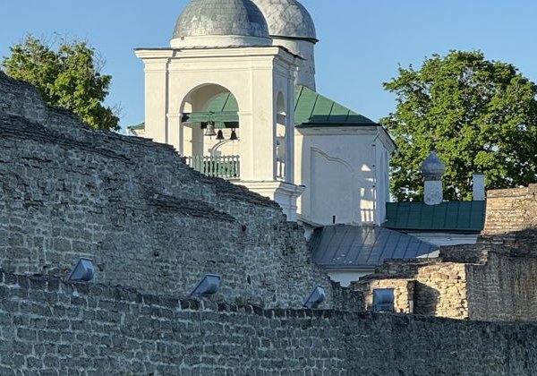 Экскурсия в Печоры и Изборск в небольшой группе - фото 4