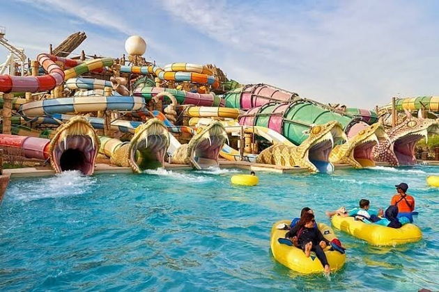 Аквапарк «Yas Waterworld» с обедом и трансфером из Шарджи  -4