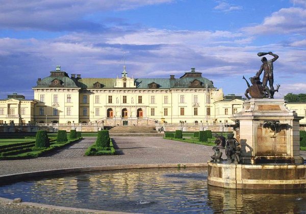 Где же живёт король? Едем в гости