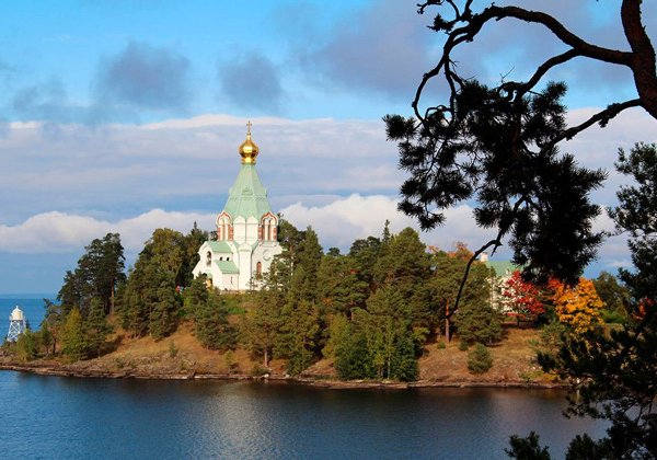 2в1 Прогулка на катере на остров Валаам с заходом в Ладожские шхеры