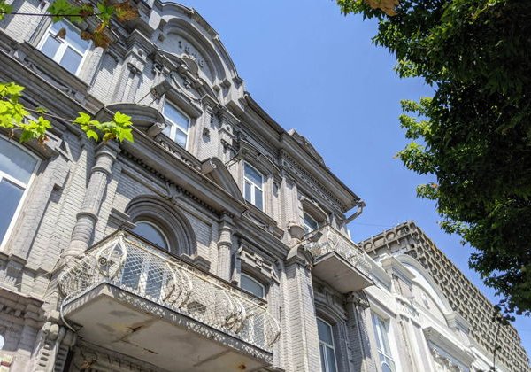 Индивидуальная пешеходная экскурсия по Большой Садовой - фото 1