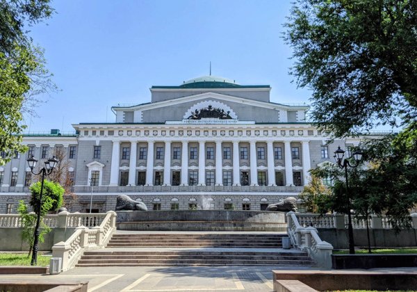 Индивидуальная пешеходная экскурсия по Большой Садовой
