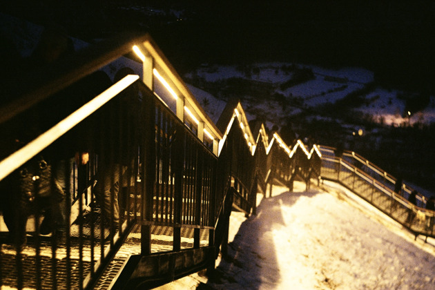 Фото - экскурсия: Автомобильная прогулка по ночному Красноярску