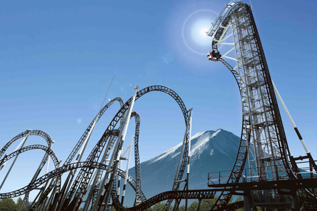 Фото - экскурсия: Увлекательная экскурсия по парку аттракционов Fuji-Q Highland с гидом