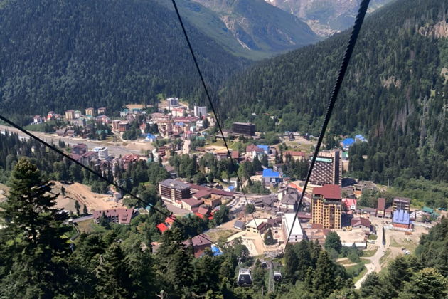 Фото экскурсии - Тур из Ессентуков в Домбай с посещением Сырных пещер и Уллу-Муруджу - 2