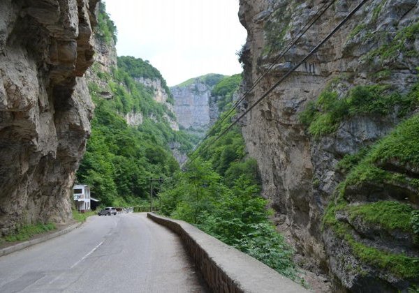 Озеро Гижгит, перевал Актопрак и Чегемское ущелье за один день! - фото 1