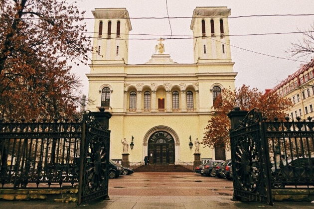 Храмы Невского проспекта: лютеране, католики, реформаторы, православные.-2