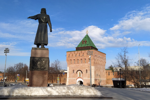 По Нижнему пешком ходили