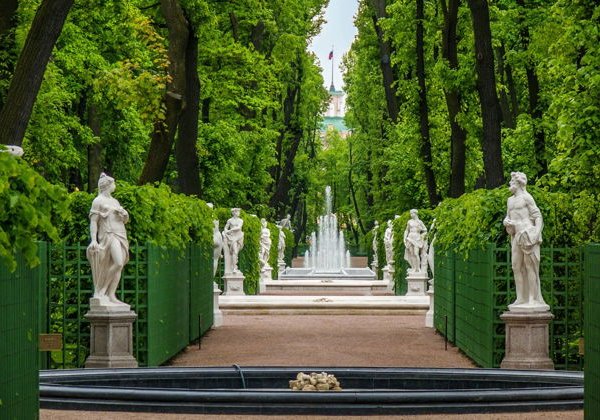 Обзорная по Петербургу и Петропавловская крепость с личным гидом - фото 1
