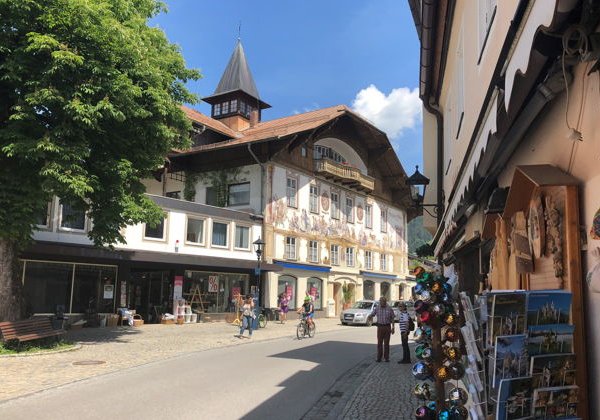 Нойшванштайн -  Линдерхоф - церковь в Висе - деревня Обераммергау - Этталь - фото 4