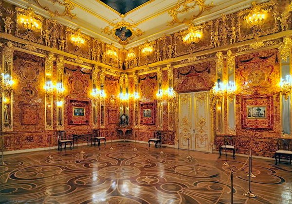Изысканный Екатерининский дворец в Царском Селе (Янтарная комната) - фото 4