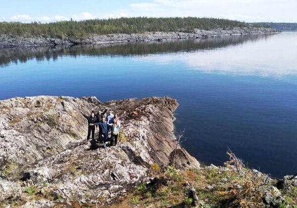 Исследуем Ладожские шхеры на катере - фото 1