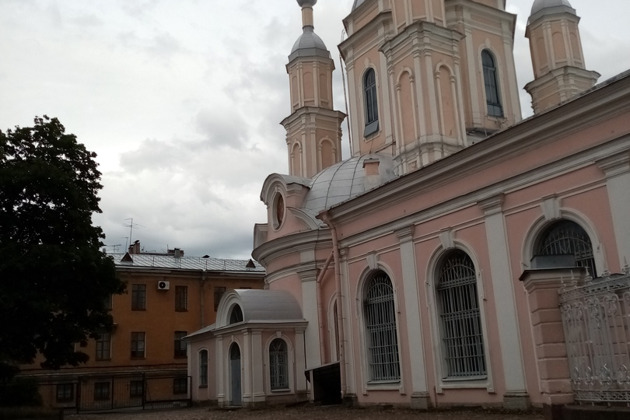 Знакомство с Васильевским островом