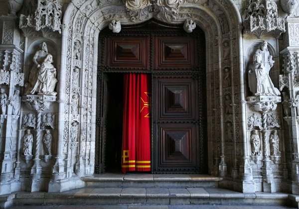 Лиссабон, Синтра, мыс Рока, Кашкайш – всё за один день - фото 1
