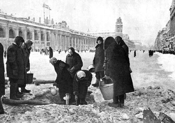 Повседневная жизнь блокадного Ленинграда