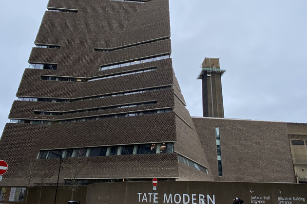 Tate Modern: о музее и шедеврах абстрактной живописи и сюрреализма