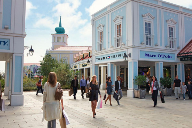 Фото - экскурсия: Трансфер до аутлета Парндорф