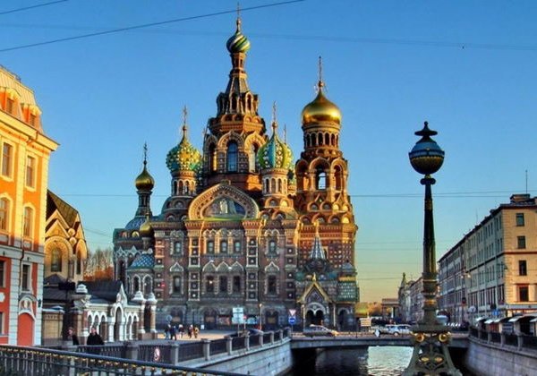 Обзорная экскурсия по Санкт-Петербургу на двухэтажном автобусе - фото 1