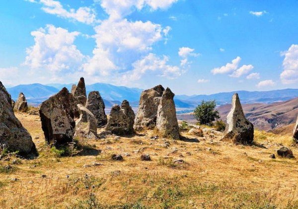 С Вином к Водопаду: Арени — Монастырь Нораванк — Караундж — Водопад Шаки - фото 4