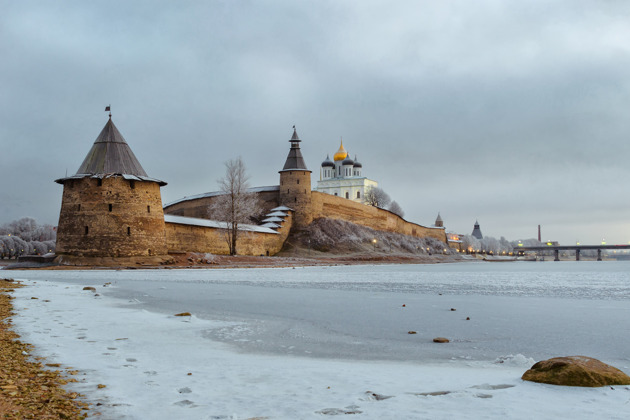 Однодневная экскурсия Псков — Изборск — Печоры