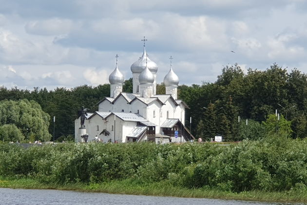 Фото экскурсии - Ночная прогулка по историческим местам Великого Новгорода - 7