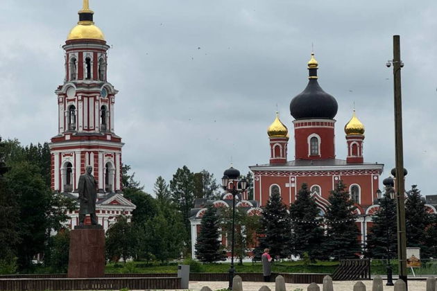 Фото экскурсии - Прогулка на лодке из Новгорода до рыбацкой деревни Взвад и обратно - 7