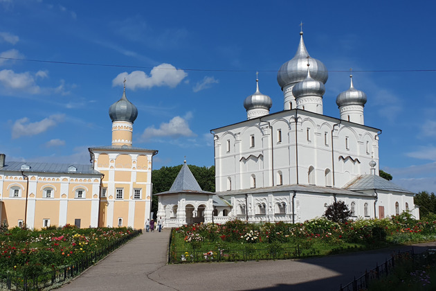 Фото - экскурсия: Экскурсия "Варлаамо - Хутынский монастырь"