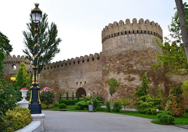 Знакомство с Баку: индивидуальная экскурсия - фото 1