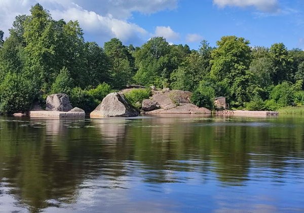 Водная прогулка вдоль парка Монрепо и по Сайменскому каналу  - фото 2