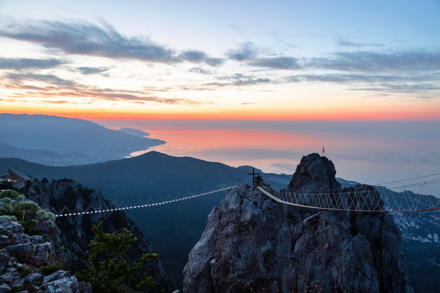 Фото экскурсии - Встреча рассвета на горе Ай-Петри над Ялтой из Алупки - 7