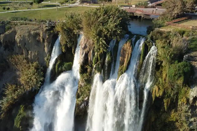Фото экскурсии - Прогулка на пиратской яхте к Дюденскому водопаду в Анталии из Белека - 7