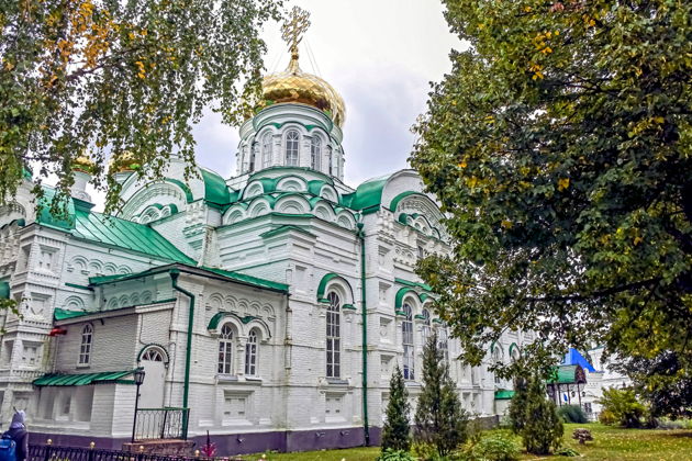 Фото экскурсии - Автобусная и теплоходная экскурсия в Свияжск и Раифский монастырь - 8