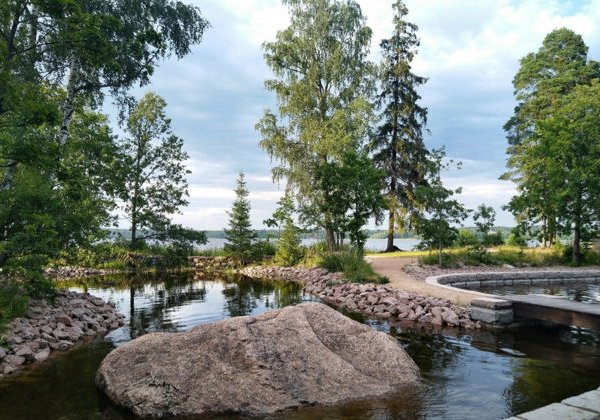 Экскурсия в парк Монрепо на катере - фото 1