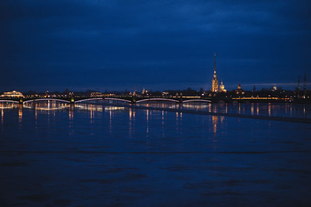 Фото экскурсии - Прогулка на теплоходе Монарх по Финскому заливу с осмотром островов и разводных мостов - 6