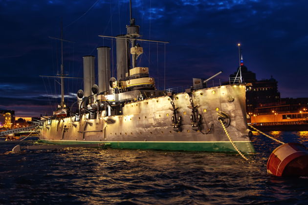 Фото экскурсии - Прогулка на теплоходе Монарх по Финскому заливу с осмотром островов и разводных мостов - 8