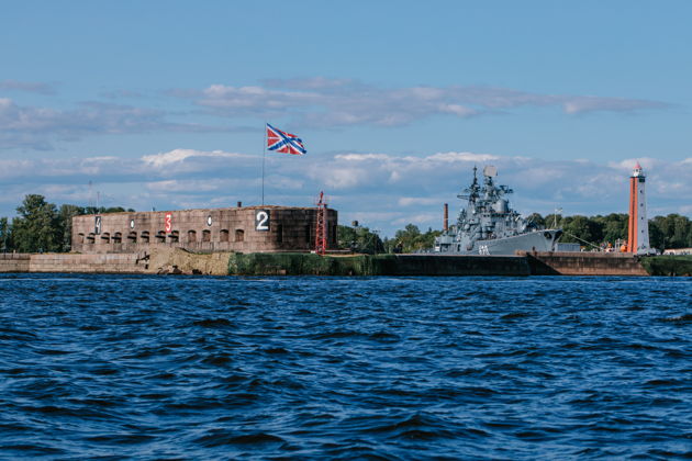 Фото экскурсии - Кронштадт с теплоходной прогулкой по фортам - 14