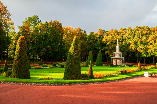 Фото экскурсии - Волшебство водных струй: прогулка по фонтанам Петергофа - 14