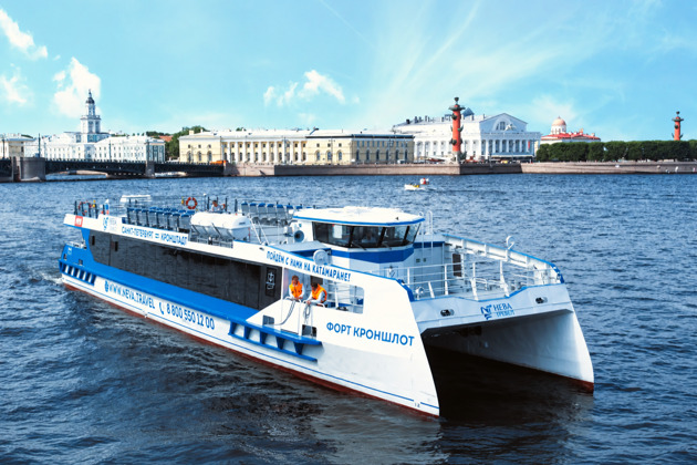 Скоростной катамаран в Кронштадт и обратно