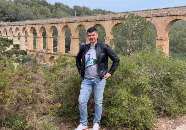 Таррагона, радужный Ситжес и «Бодеги Гуэль» в Гаррафе - фото 2