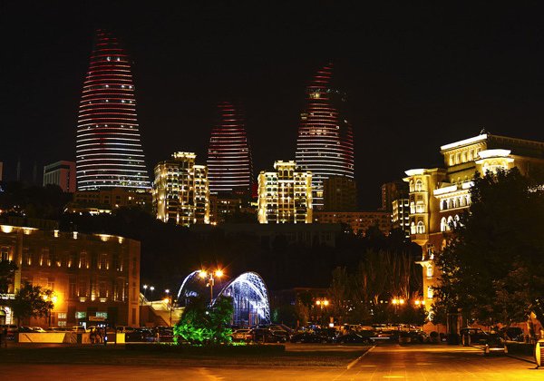 Вечерний Баку
